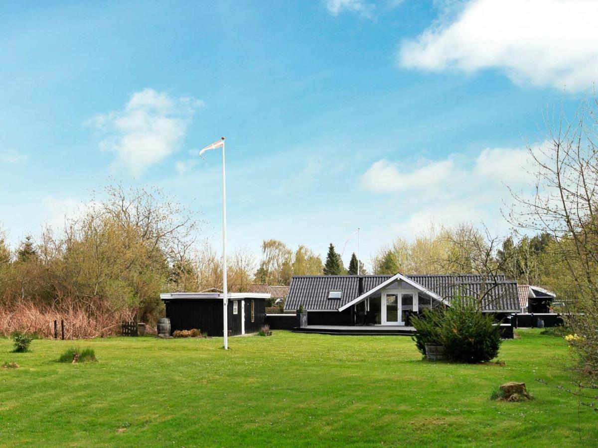 6 Person Holiday Home In Ansager Exteriér fotografie